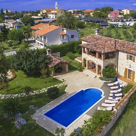Villa Baderna *